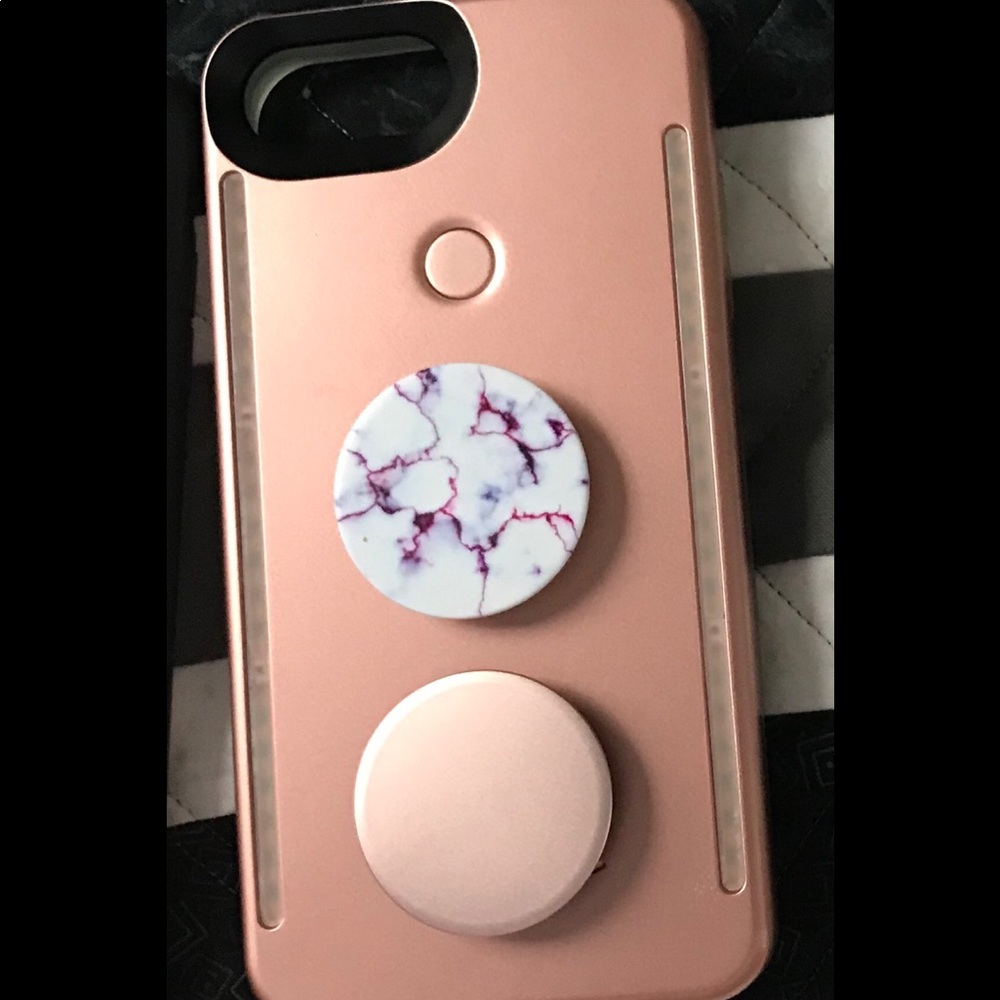Iphone 7/8+ rose gold lumee case / PopSockets
